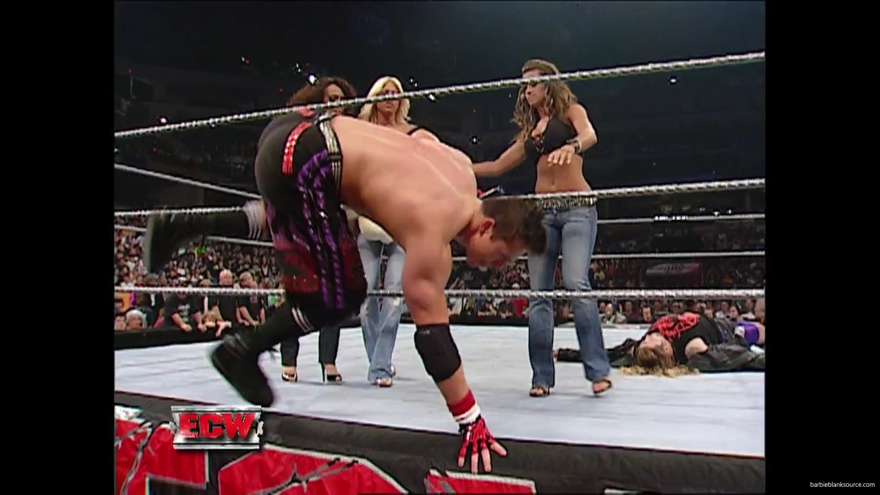 WWE_ECW_09_25_07_Extreme_Expose_Ringside_mp41625.jpg