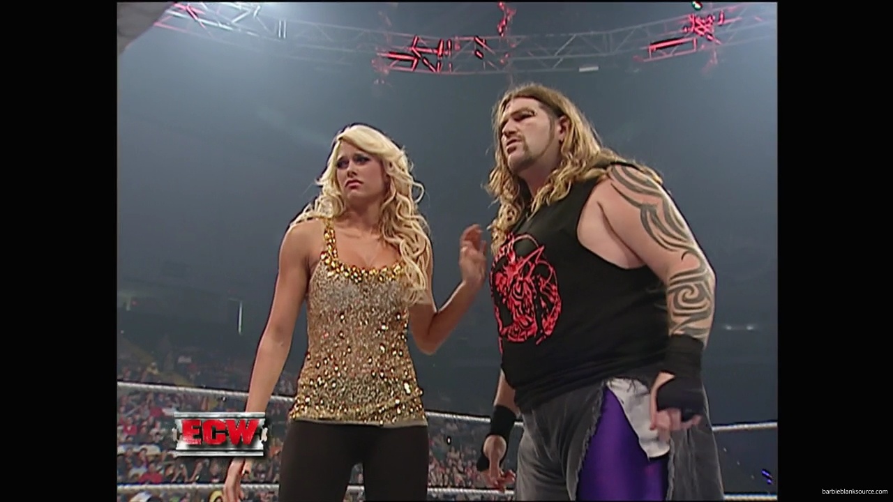 WWE_ECW_10_02_07_Kelly_Segment_mp40134.jpg