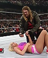 WWE_ECW_11_06_07_Kelly_vs_Layla_mp41080.jpg