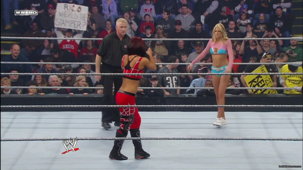 WWE_ECW_01_29_08_Kelly_vs_Victoria_mp40949.jpg