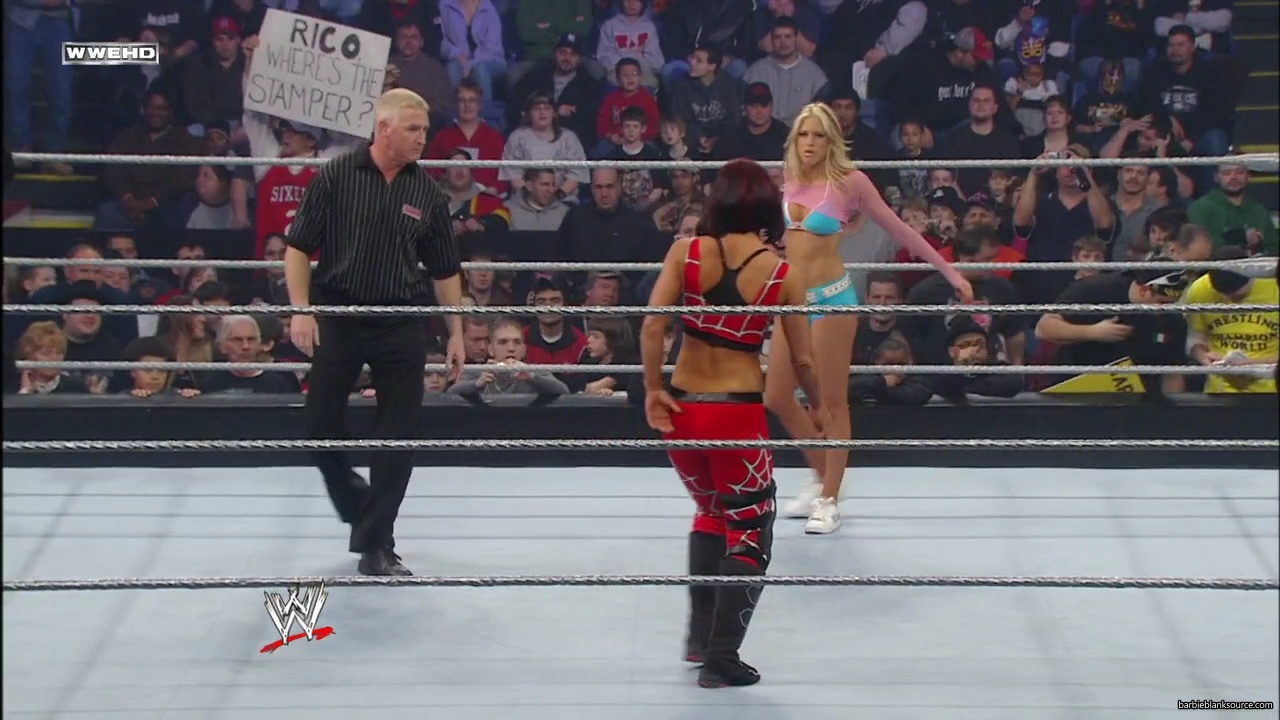 WWE_ECW_01_29_08_Kelly_vs_Victoria_mp40950.jpg