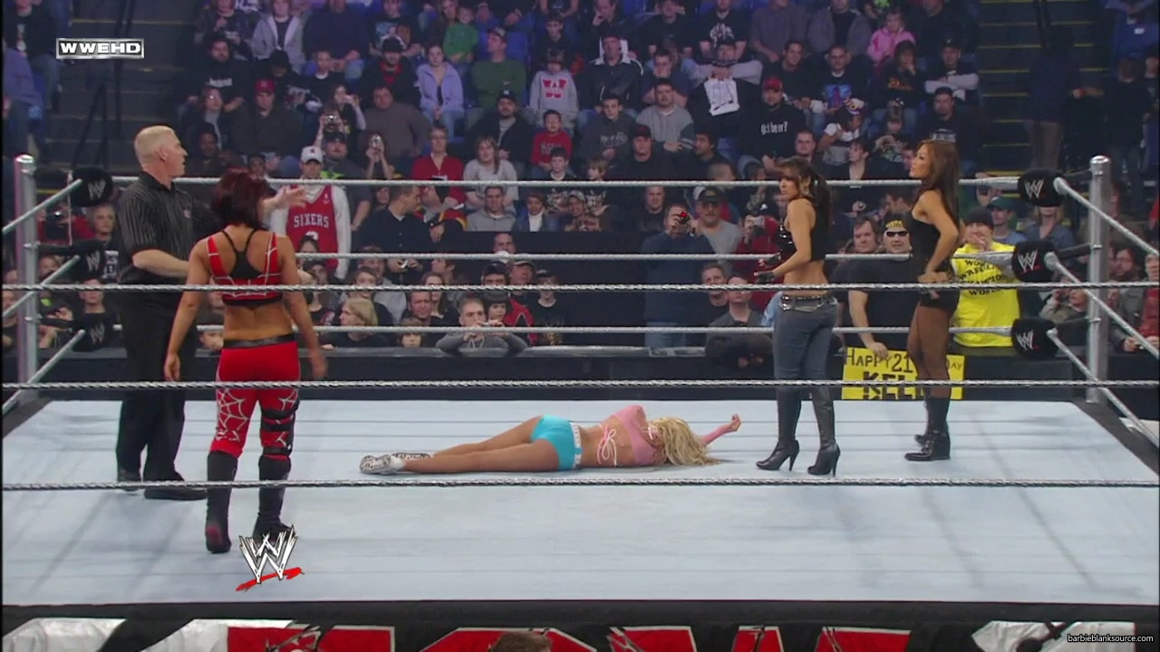 WWE_ECW_01_29_08_Kelly_vs_Victoria_mp41135.jpg