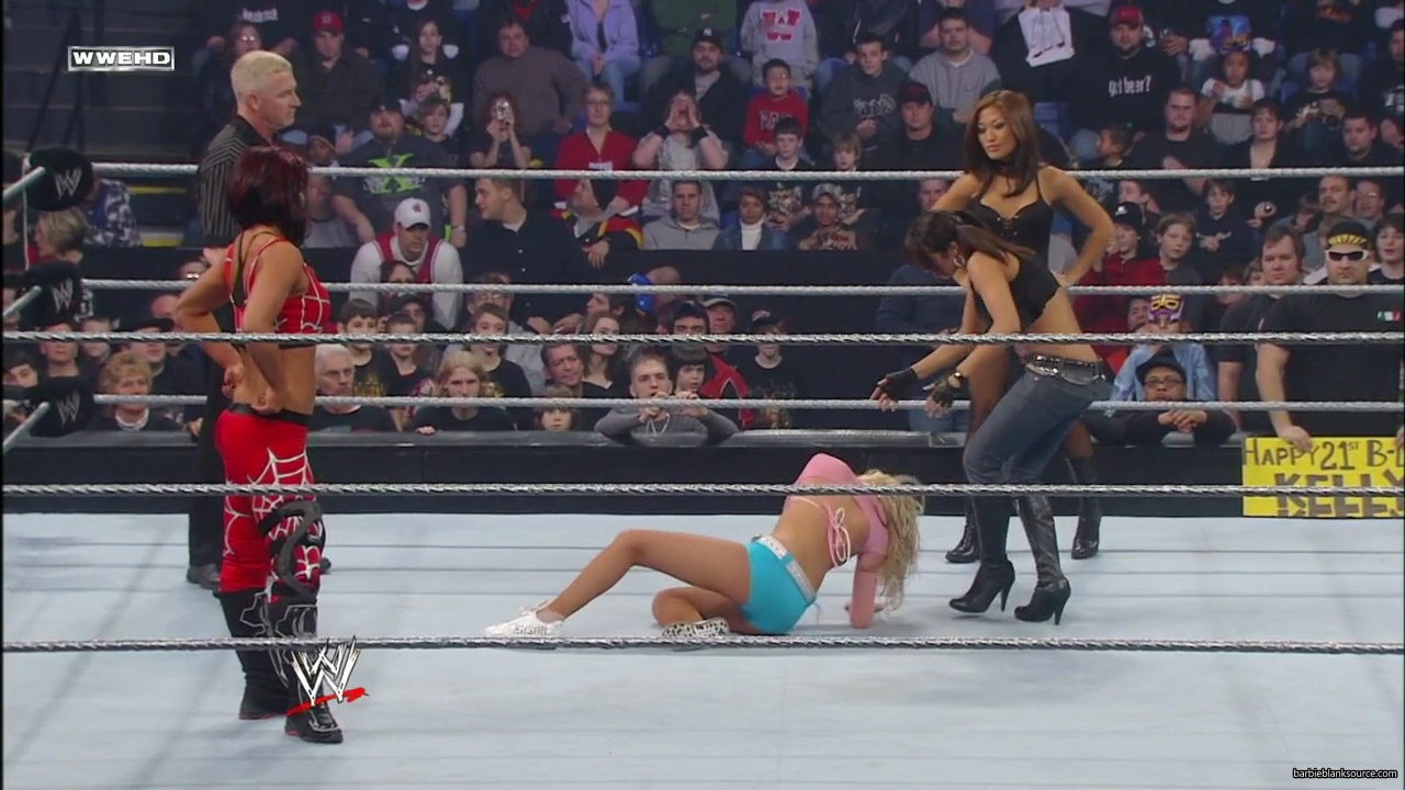 WWE_ECW_01_29_08_Kelly_vs_Victoria_mp41139.jpg