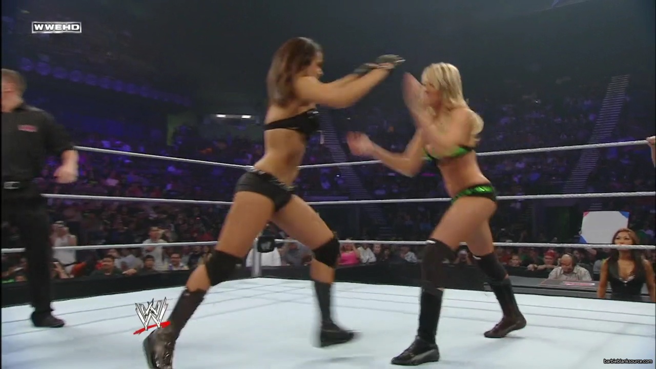 WWE_ECW_02_05_08_Kelly_Michelle_vs_Layla_Victoria_mp41317.jpg