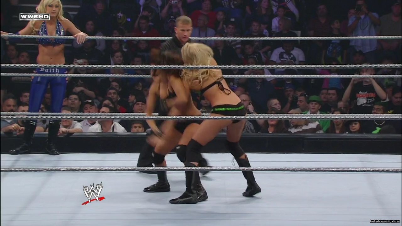WWE_ECW_02_05_08_Kelly_Michelle_vs_Layla_Victoria_mp41320.jpg
