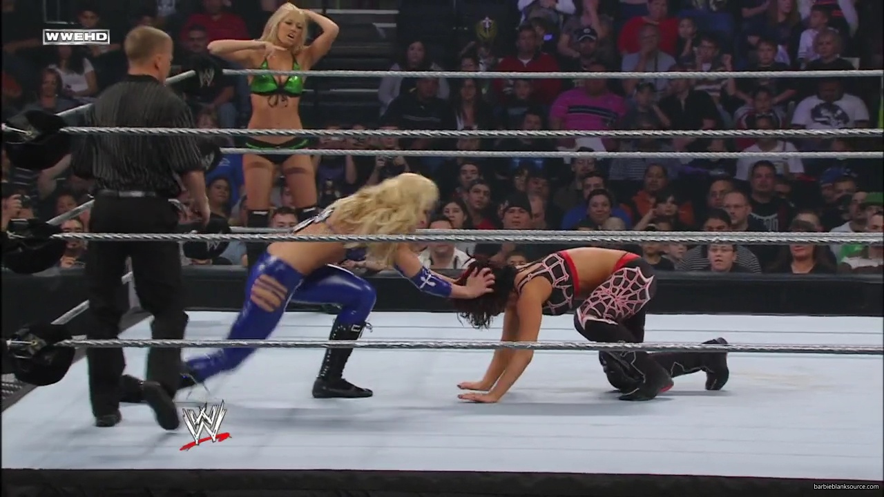 WWE_ECW_02_05_08_Kelly_Michelle_vs_Layla_Victoria_mp41393.jpg