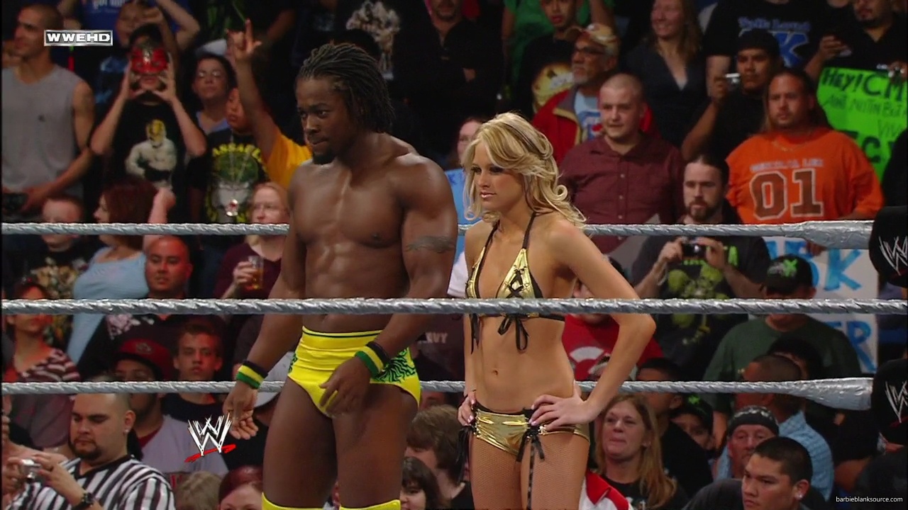 WWE_ECW_02_26_08_Kelly_Kofi_vs_Layla_Santino_mp42102.jpg