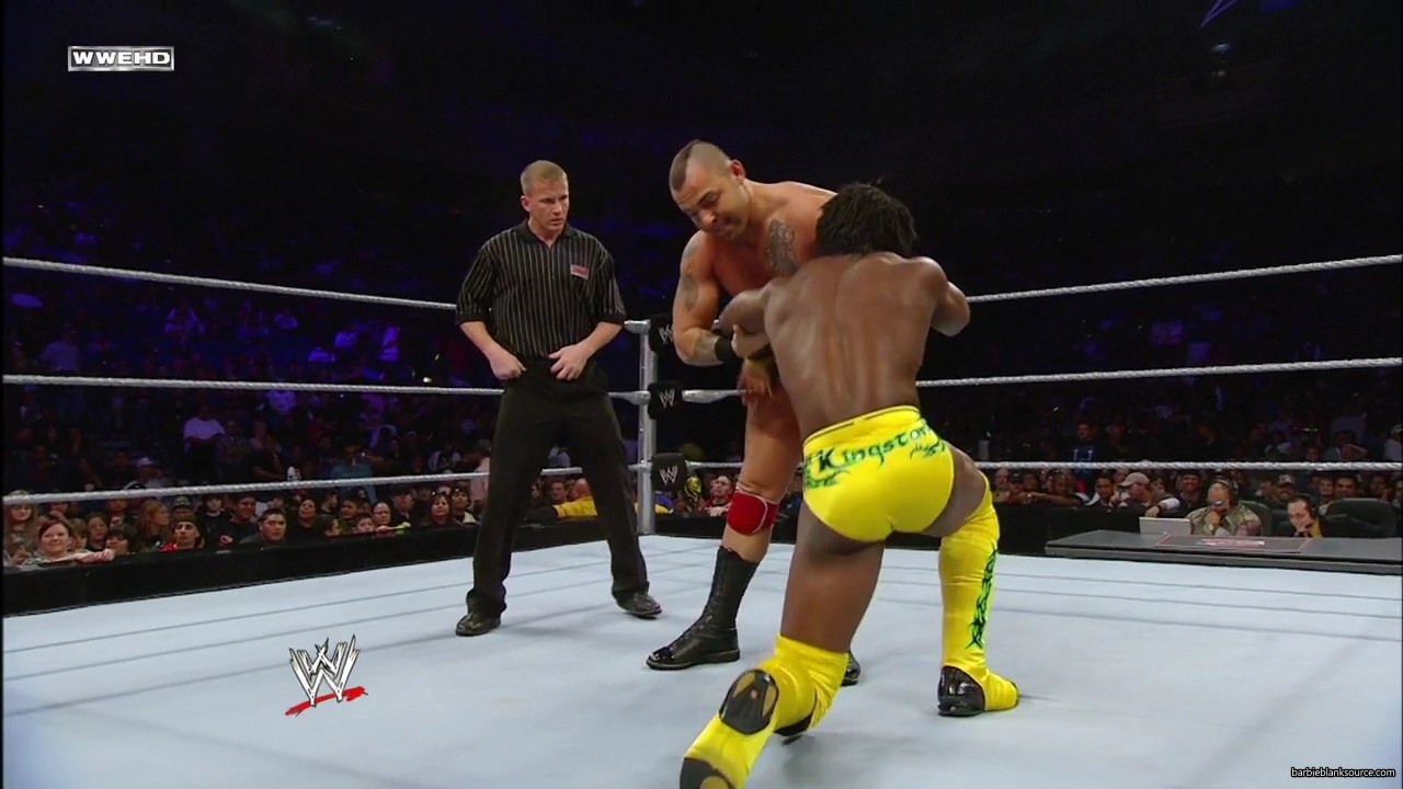 WWE_ECW_02_26_08_Kelly_Kofi_vs_Layla_Santino_mp42243.jpg