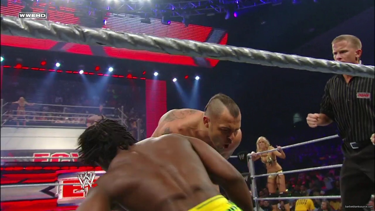 WWE_ECW_02_26_08_Kelly_Kofi_vs_Layla_Santino_mp42306.jpg