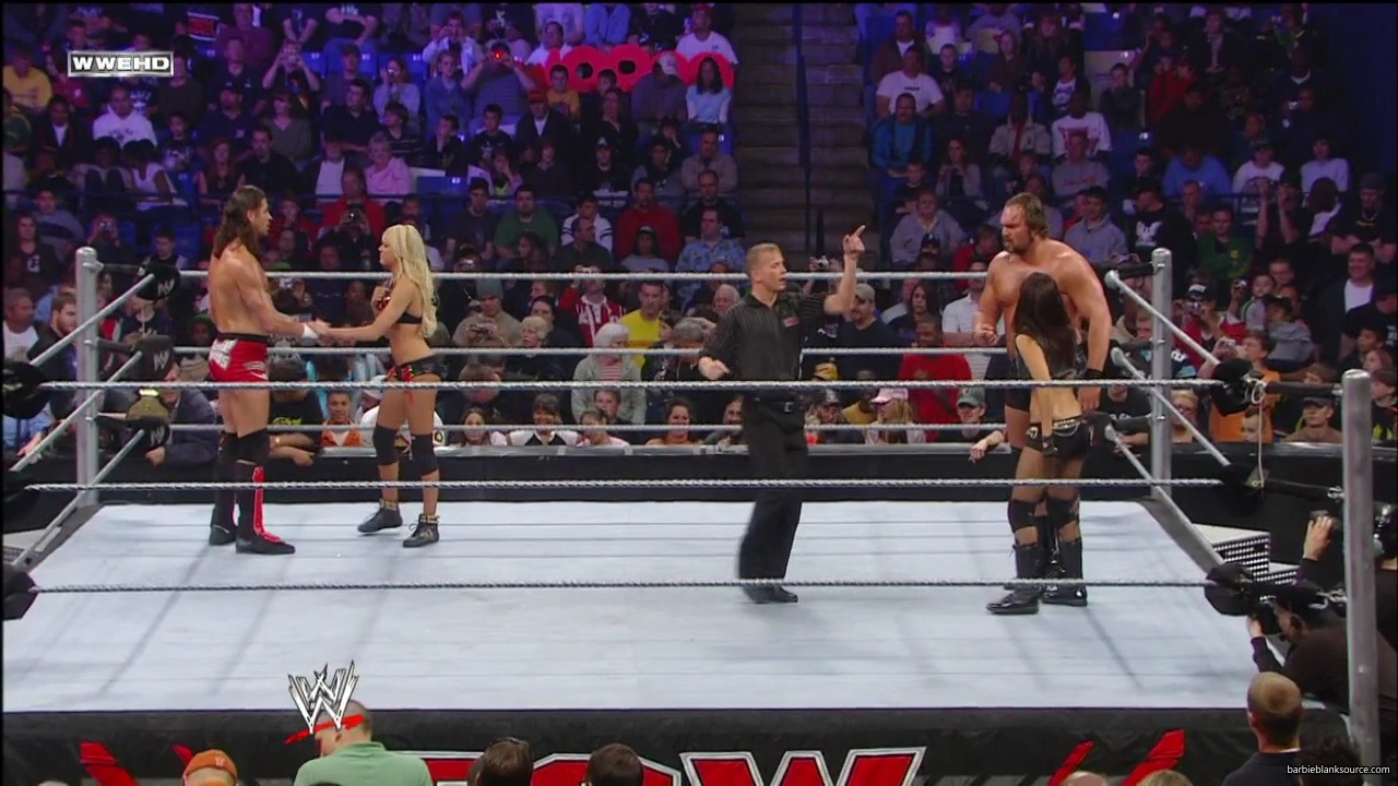 WWE_ECW_03_25_08_Kelly_Richards_vs_Knox_Layla_mp42714.jpg
