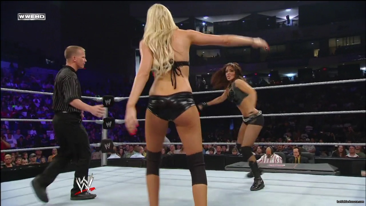WWE_ECW_03_25_08_Kelly_Richards_vs_Knox_Layla_mp42724.jpg