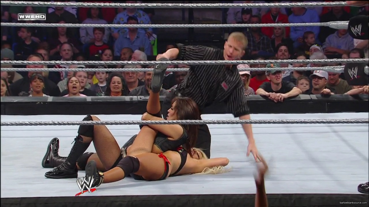 WWE_ECW_03_25_08_Kelly_Richards_vs_Knox_Layla_mp42776.jpg