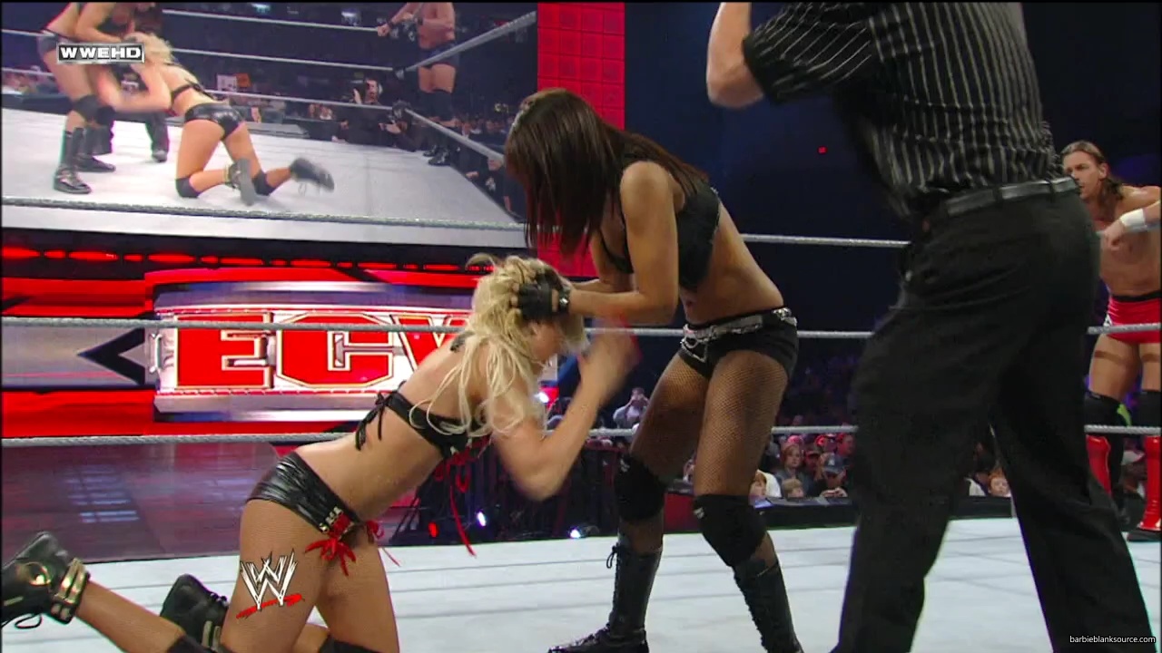 WWE_ECW_03_25_08_Kelly_Richards_vs_Knox_Layla_mp42785.jpg