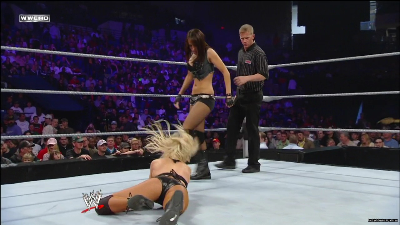 WWE_ECW_03_25_08_Kelly_Richards_vs_Knox_Layla_mp42791.jpg