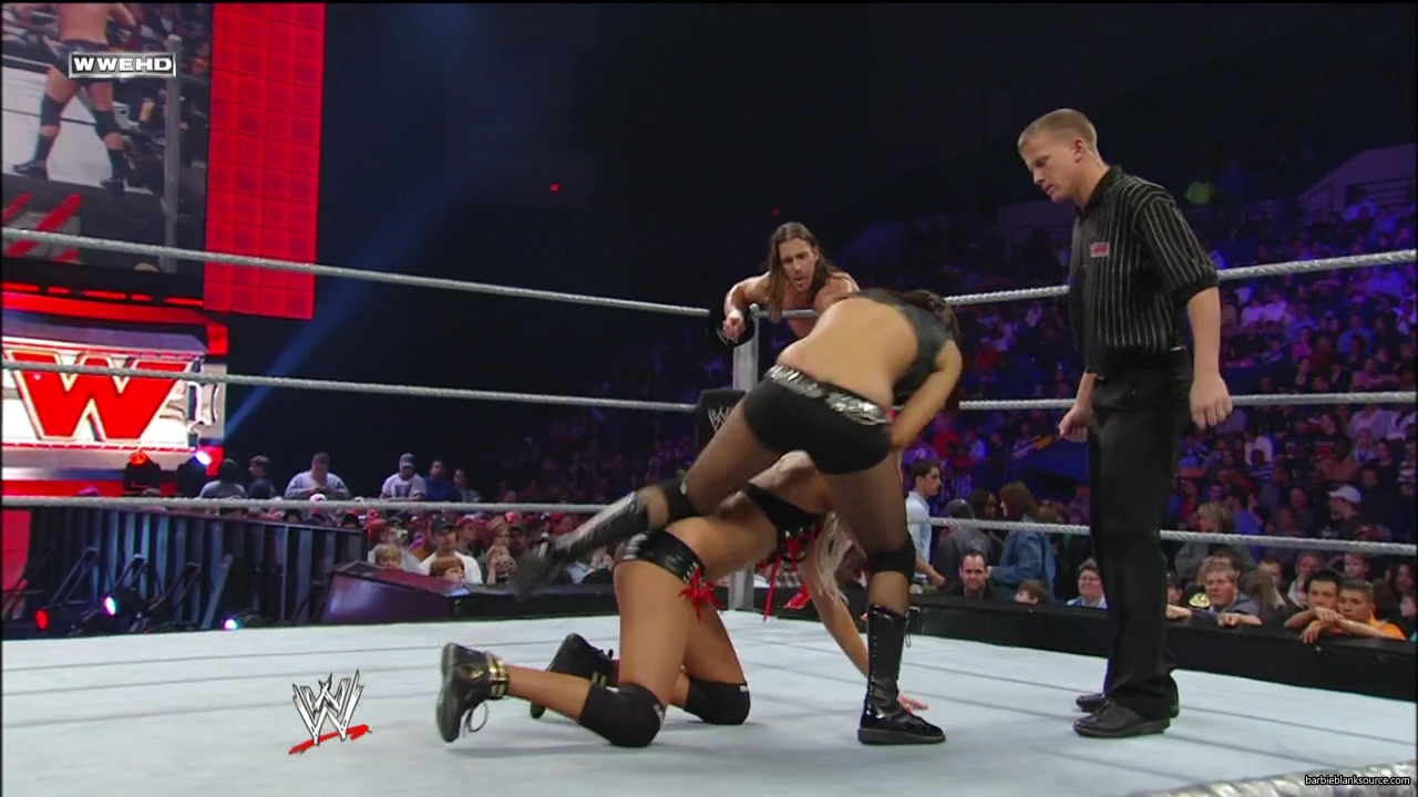WWE_ECW_03_25_08_Kelly_Richards_vs_Knox_Layla_mp42800.jpg