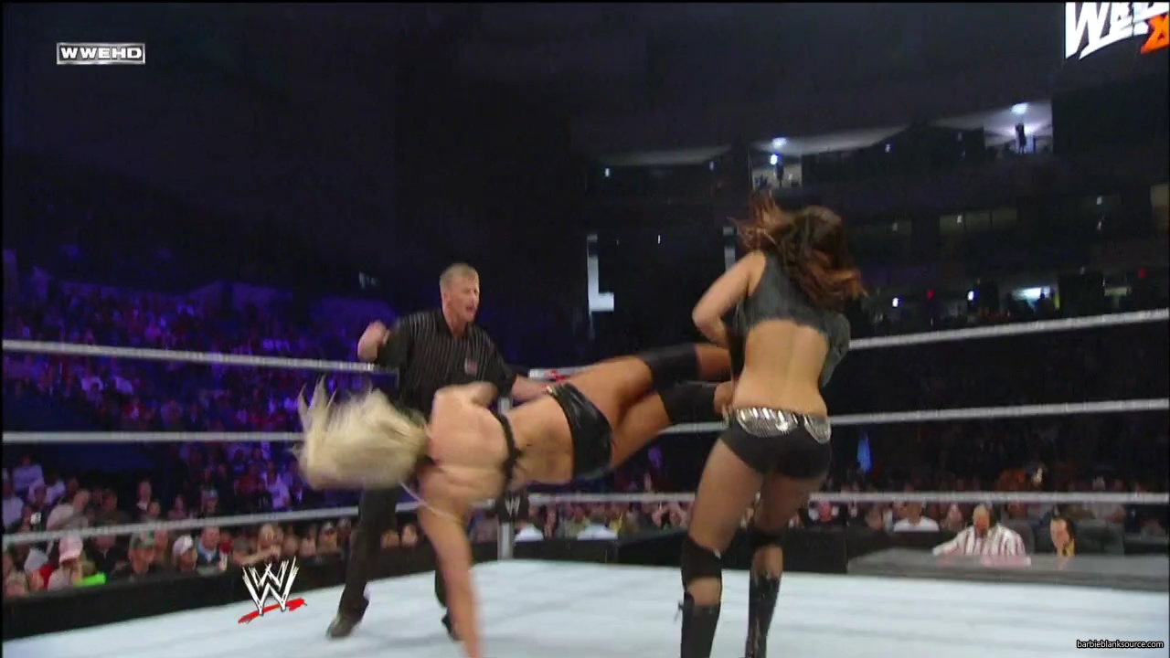 WWE_ECW_03_25_08_Kelly_Richards_vs_Knox_Layla_mp42822.jpg