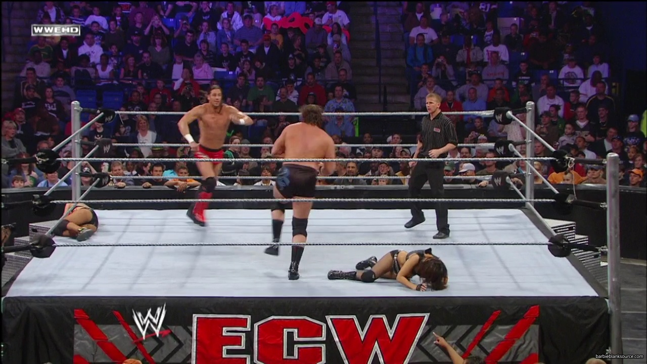 WWE_ECW_03_25_08_Kelly_Richards_vs_Knox_Layla_mp42830.jpg