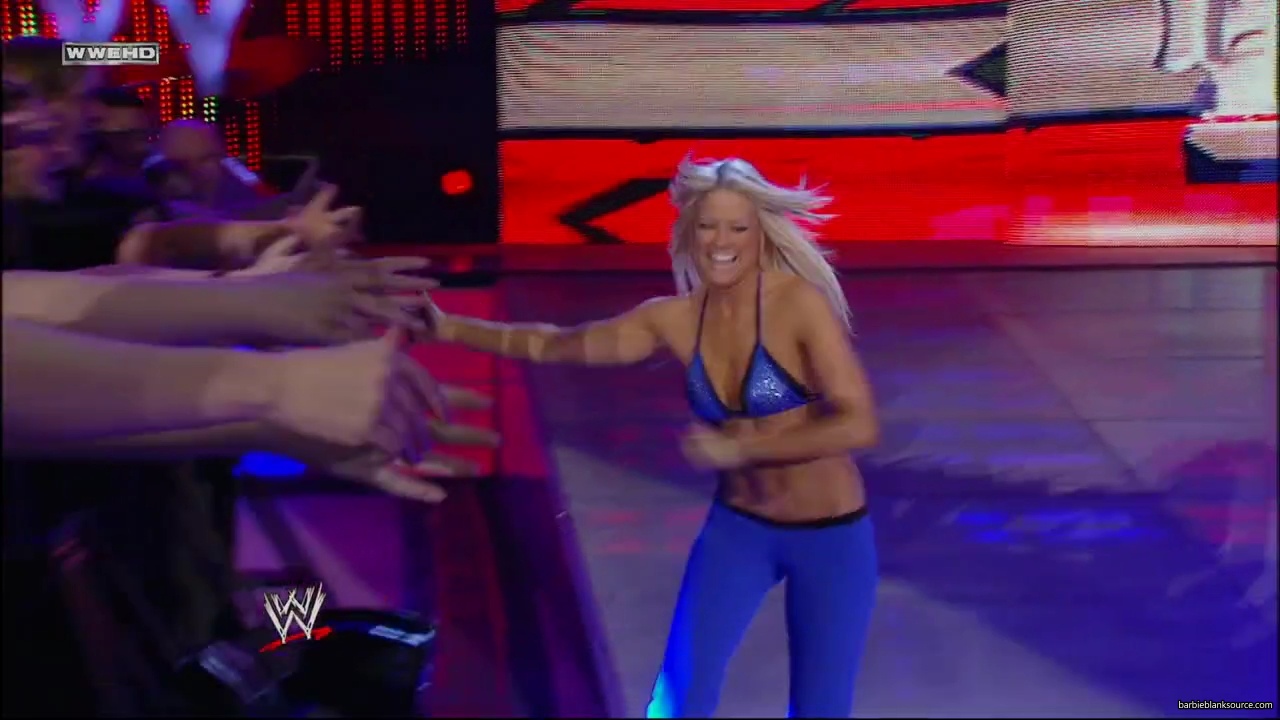 WWE_ECW_04_22_08_Dreamer_Kelly_vs_Knox_Layla_mp40010.jpg