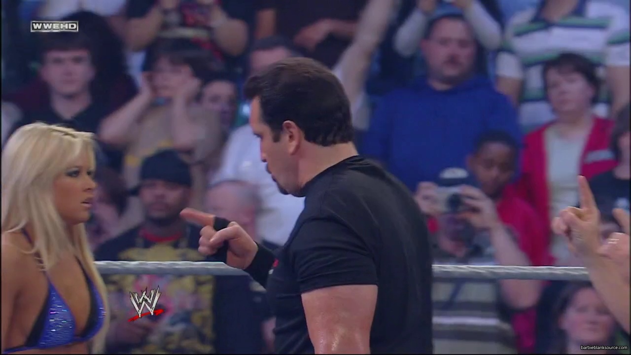 WWE_ECW_04_22_08_Dreamer_Kelly_vs_Knox_Layla_mp40157.jpg