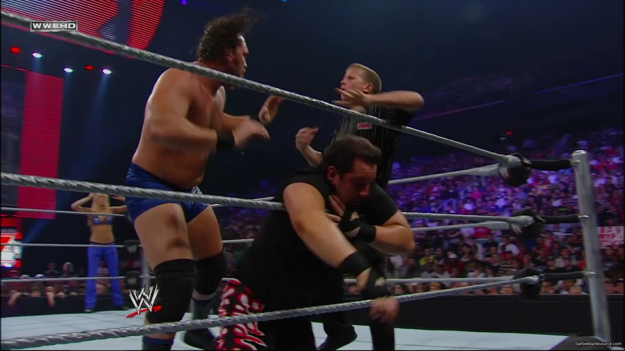 WWE_ECW_04_22_08_Dreamer_Kelly_vs_Knox_Layla_mp40217.jpg