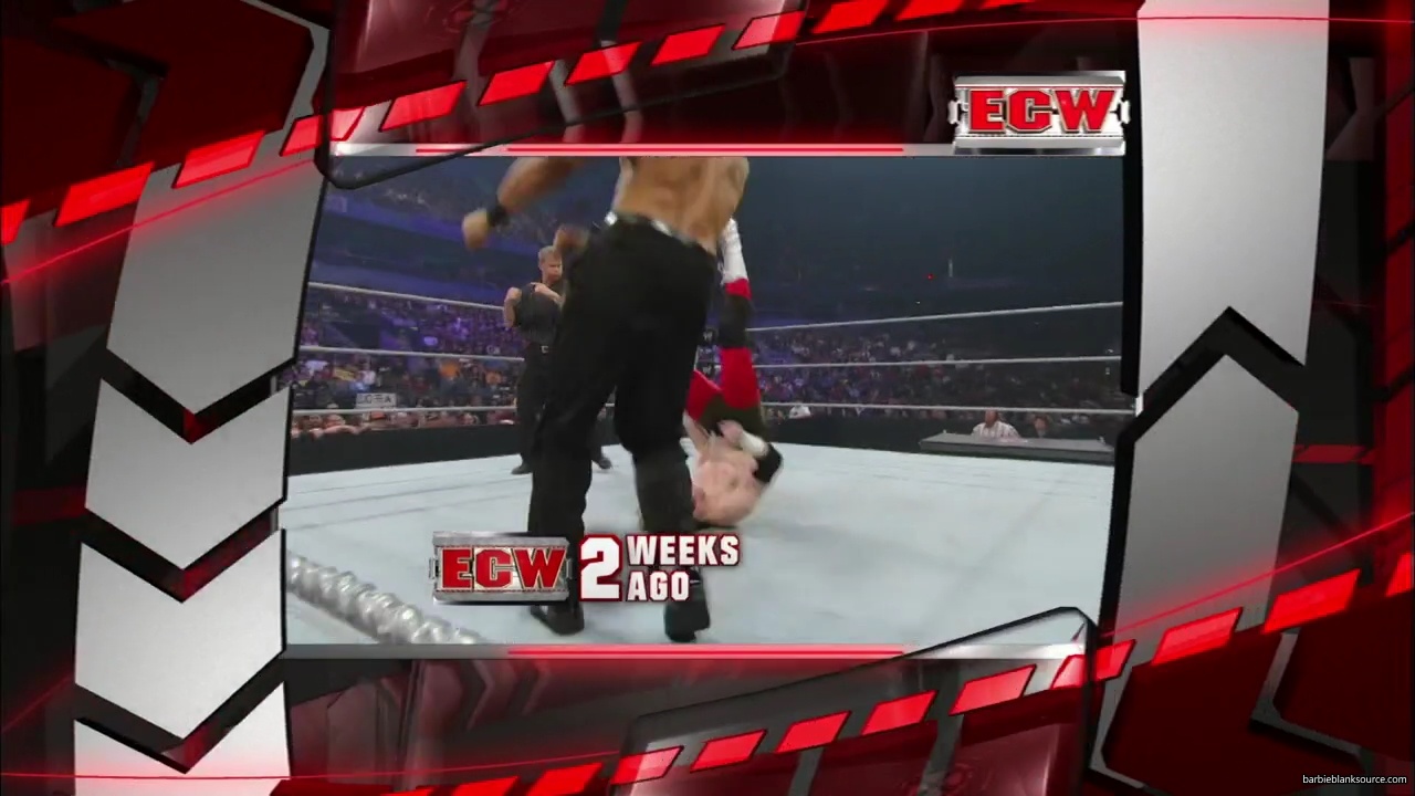 WWE_ECW_05_20_08_Colin_Kelly_vs_Knox_Layla_mp40038.jpg