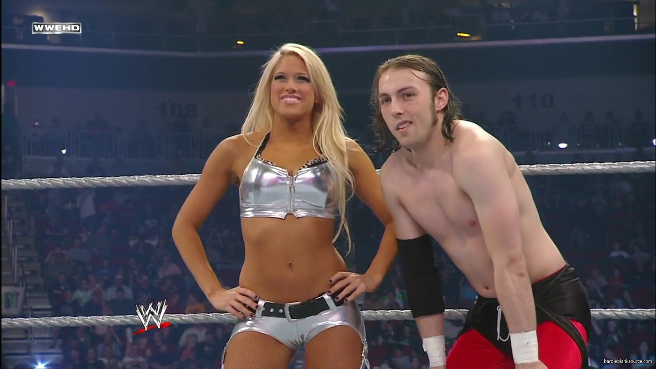 WWE_ECW_05_20_08_Colin_Kelly_vs_Knox_Layla_mp40071.jpg