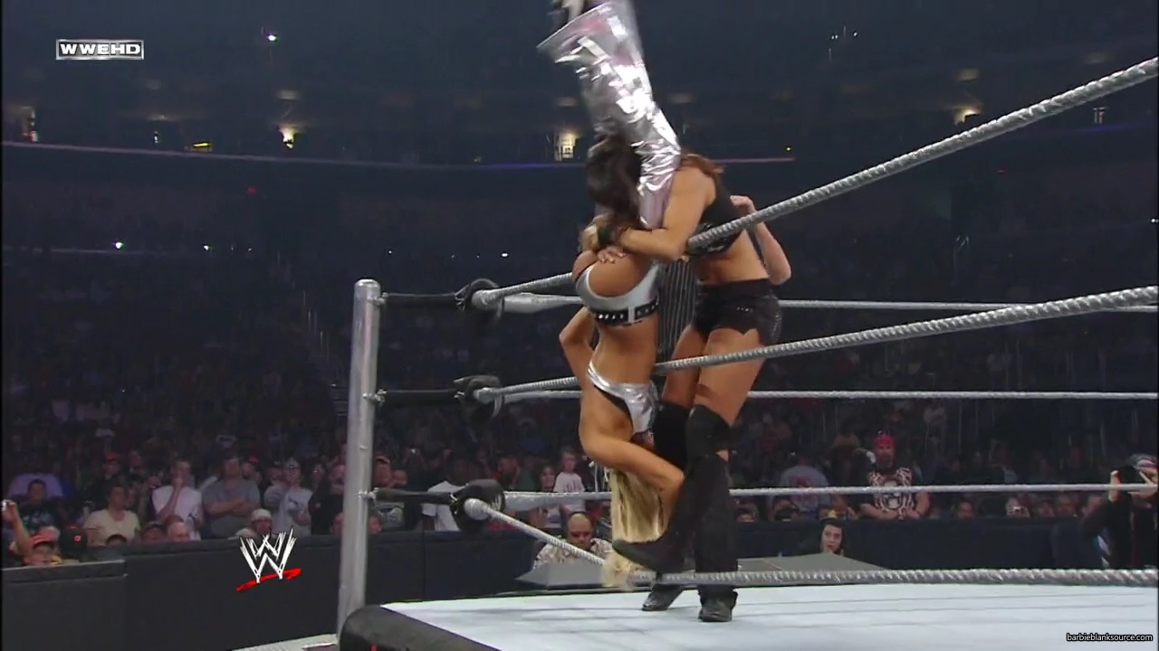 WWE_ECW_05_20_08_Colin_Kelly_vs_Knox_Layla_mp40128.jpg