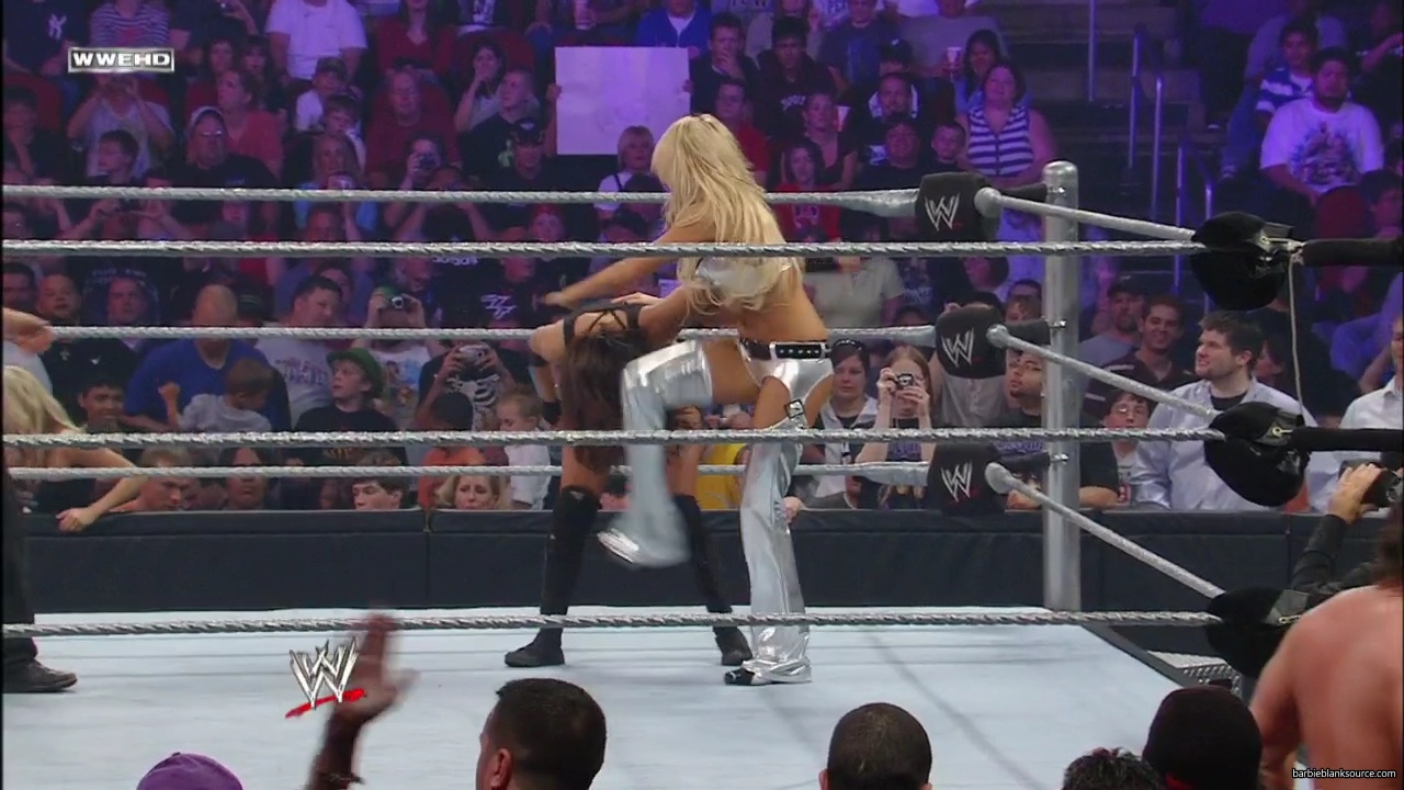WWE_ECW_05_20_08_Colin_Kelly_vs_Knox_Layla_mp40170.jpg