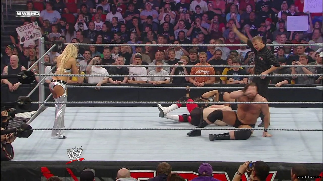 WWE_ECW_05_20_08_Colin_Kelly_vs_Knox_Layla_mp40197.jpg