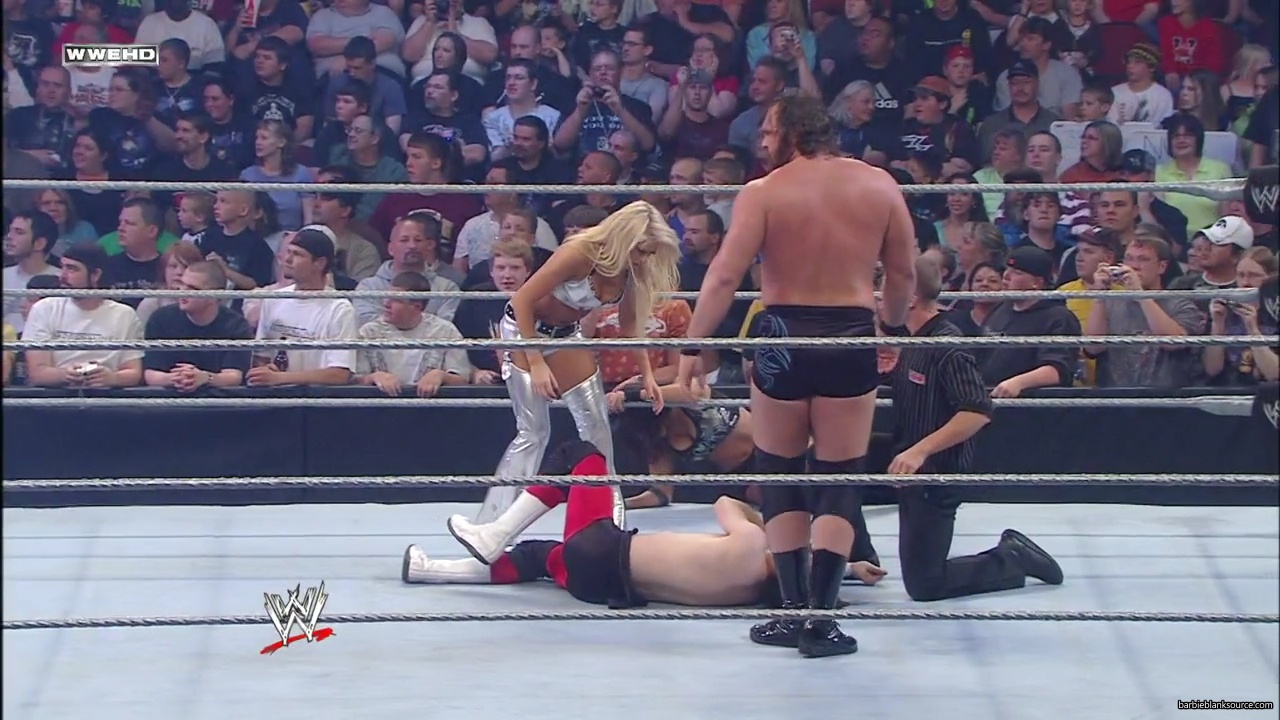 WWE_ECW_05_20_08_Colin_Kelly_vs_Knox_Layla_mp40203.jpg