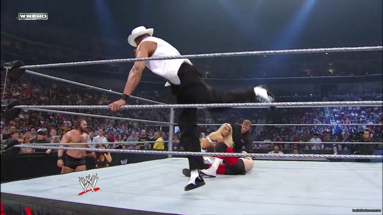 WWE_ECW_05_20_08_Colin_Kelly_vs_Knox_Layla_mp40216.jpg