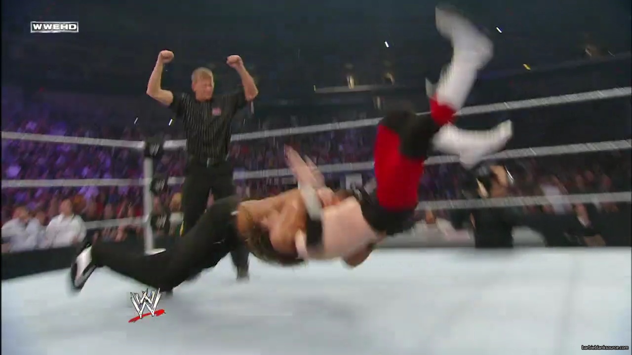 WWE_ECW_05_20_08_Colin_Kelly_vs_Knox_Layla_mp40239.jpg