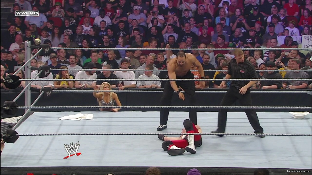 WWE_ECW_05_20_08_Colin_Kelly_vs_Knox_Layla_mp40264.jpg