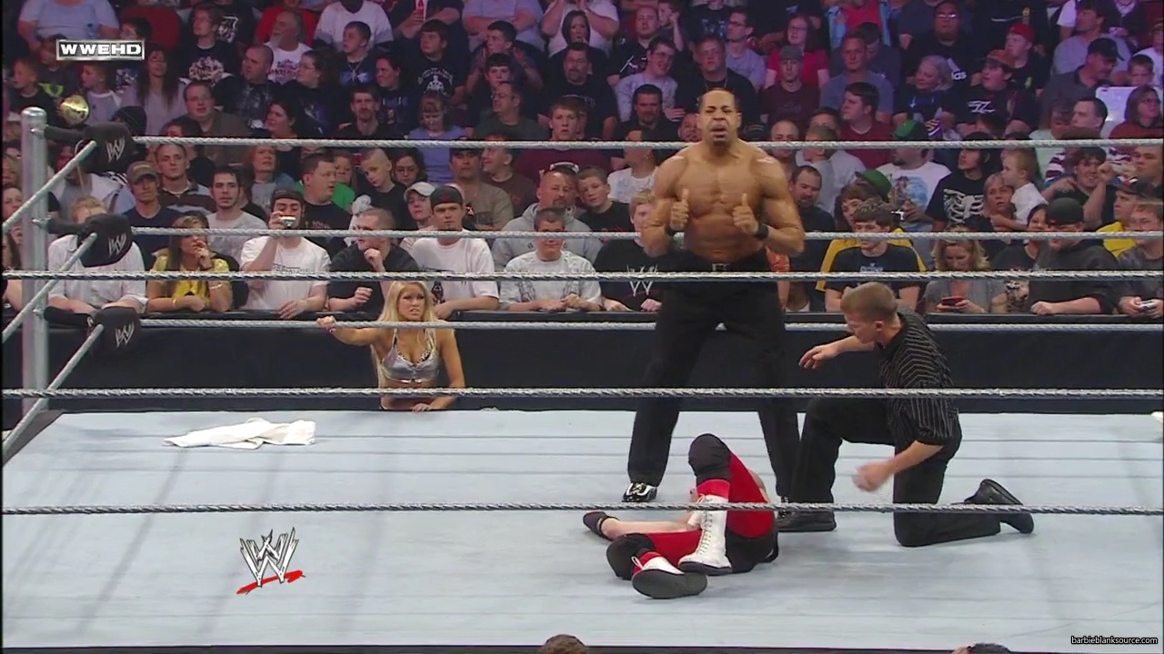 WWE_ECW_05_20_08_Colin_Kelly_vs_Knox_Layla_mp40270.jpg