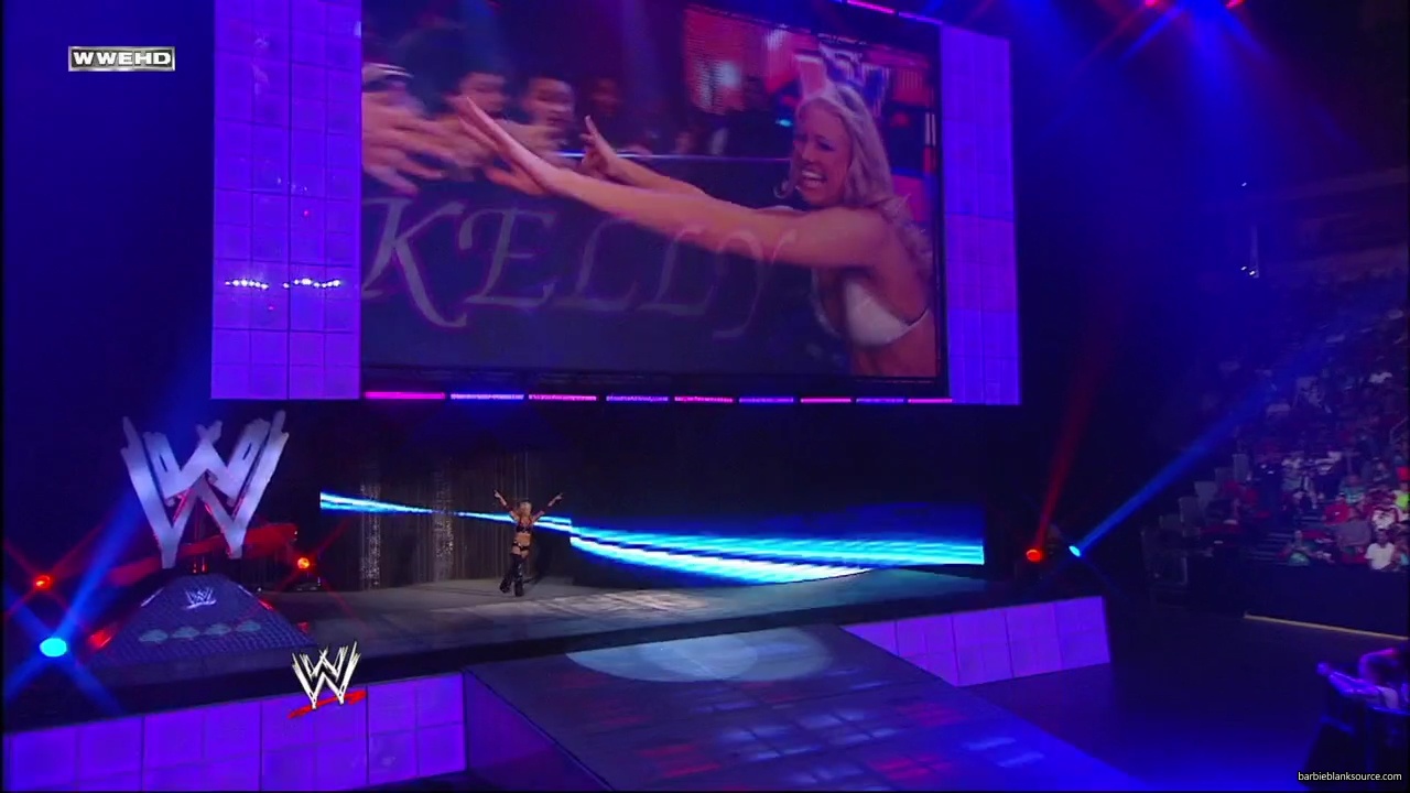 WWE_ECW_06_10_08_Kelly_vs_Victoria_mp40295.jpg