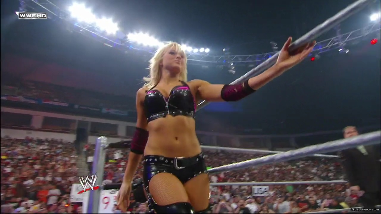 WWE_ECW_06_10_08_Kelly_vs_Victoria_mp40311.jpg
