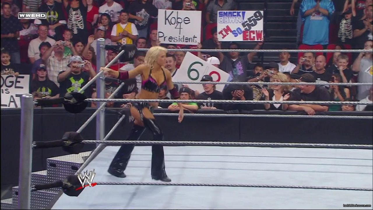 WWE_ECW_06_10_08_Kelly_vs_Victoria_mp40314.jpg