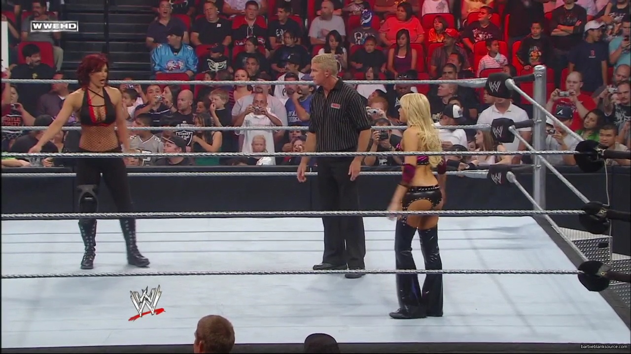 WWE_ECW_06_10_08_Kelly_vs_Victoria_mp40378.jpg
