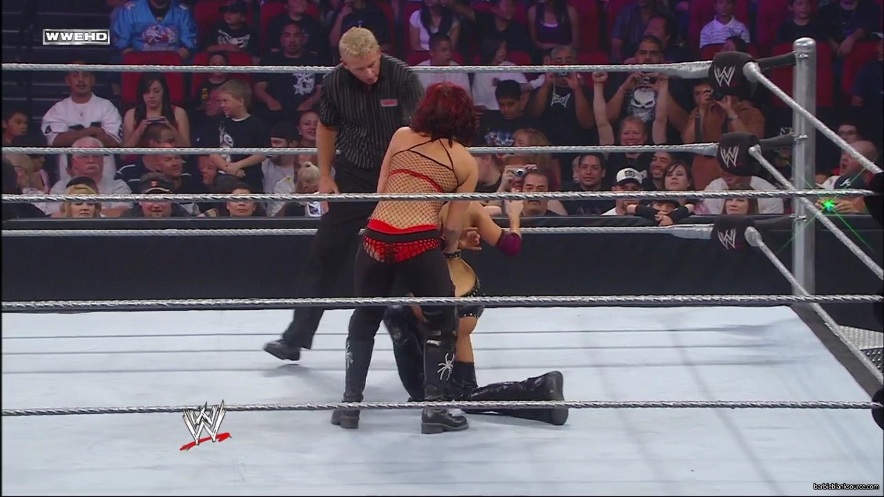 WWE_ECW_06_10_08_Kelly_vs_Victoria_mp40421.jpg