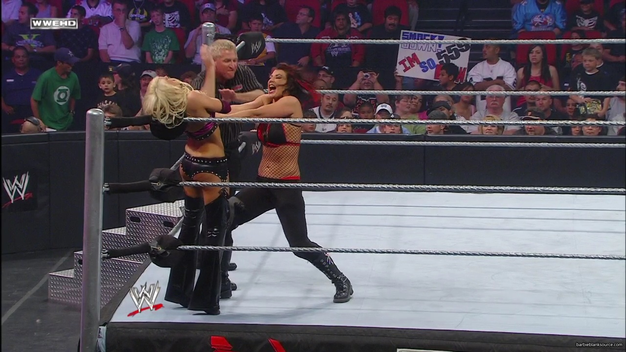 WWE_ECW_06_10_08_Kelly_vs_Victoria_mp40432.jpg WWE_ECW_06_10_08_Kelly_vs_Victoria_mp40432.jpg