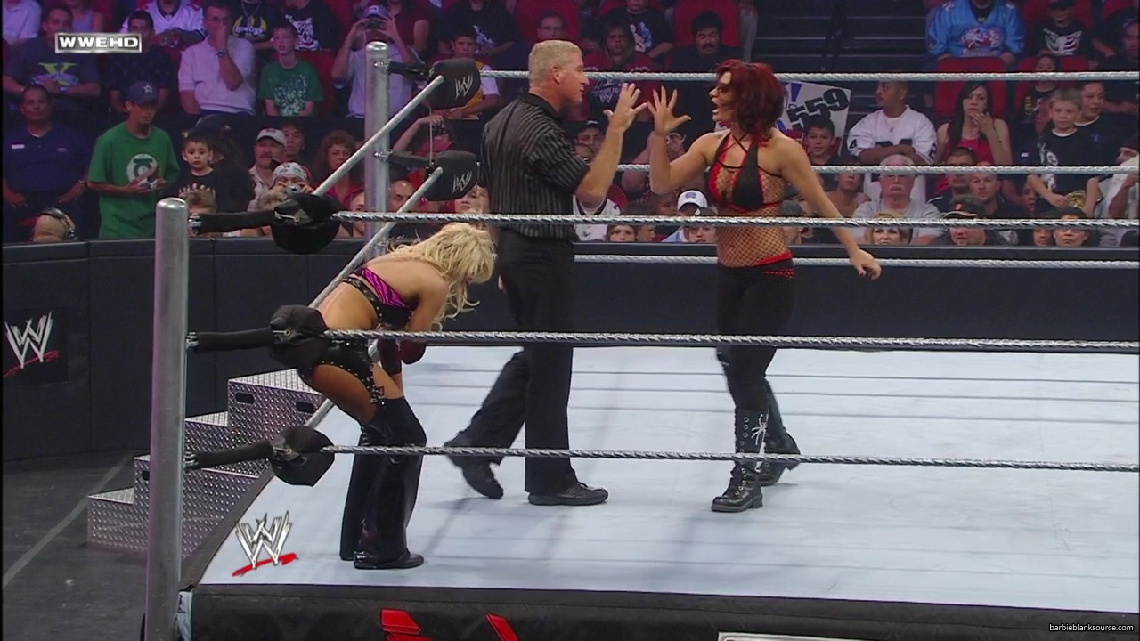 WWE_ECW_06_10_08_Kelly_vs_Victoria_mp40434.jpg