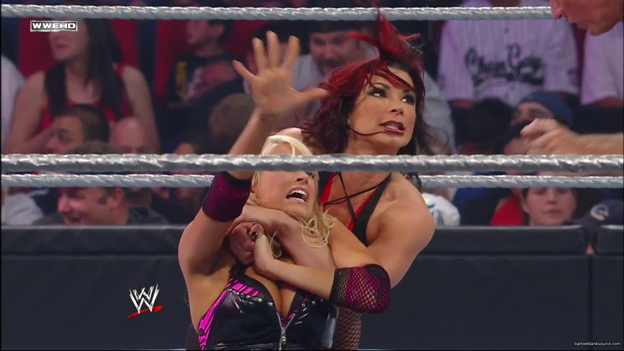 WWE_ECW_06_10_08_Kelly_vs_Victoria_mp40456.jpg