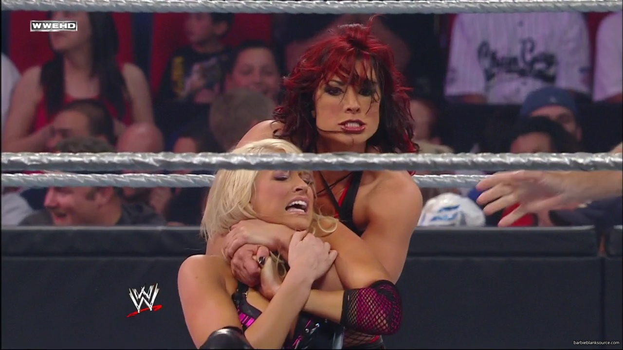 WWE_ECW_06_10_08_Kelly_vs_Victoria_mp40458.jpg