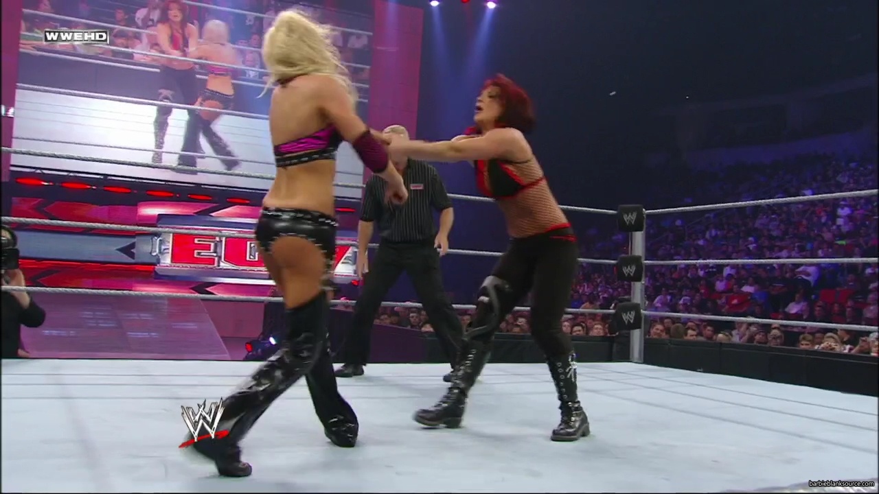 WWE_ECW_06_10_08_Kelly_vs_Victoria_mp40485.jpg