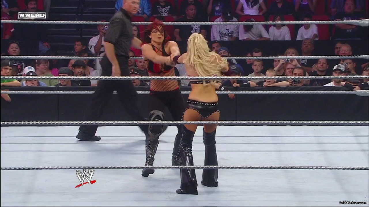 WWE_ECW_06_10_08_Kelly_vs_Victoria_mp40488.jpg