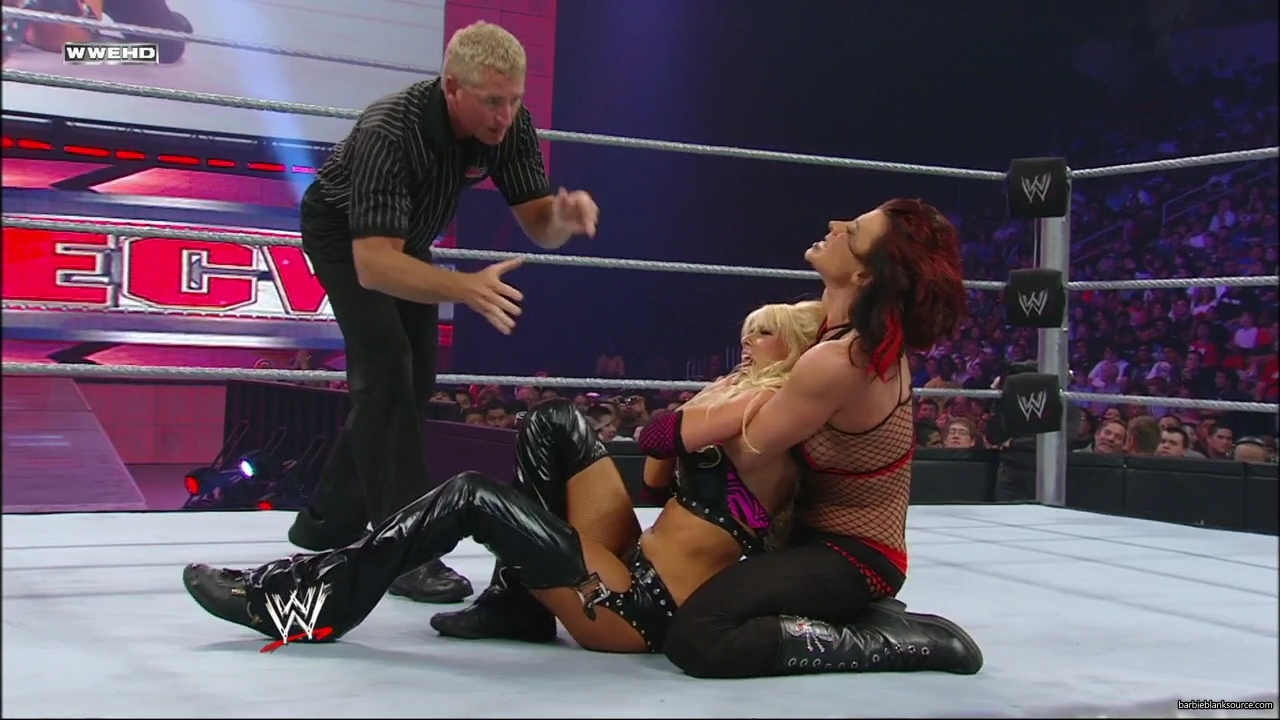 WWE_ECW_06_10_08_Kelly_vs_Victoria_mp40524.jpg