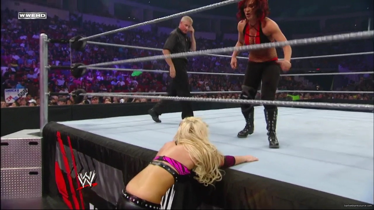 WWE_ECW_06_10_08_Kelly_vs_Victoria_mp40582.jpg