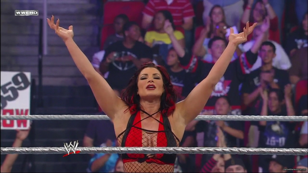 WWE_ECW_06_10_08_Kelly_vs_Victoria_mp40630.jpg