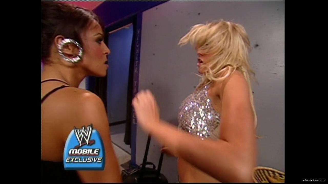 WWE_ECW_11_20_07_Kelly_Layla_Backstage_Fight_Segment_mp41457.jpg