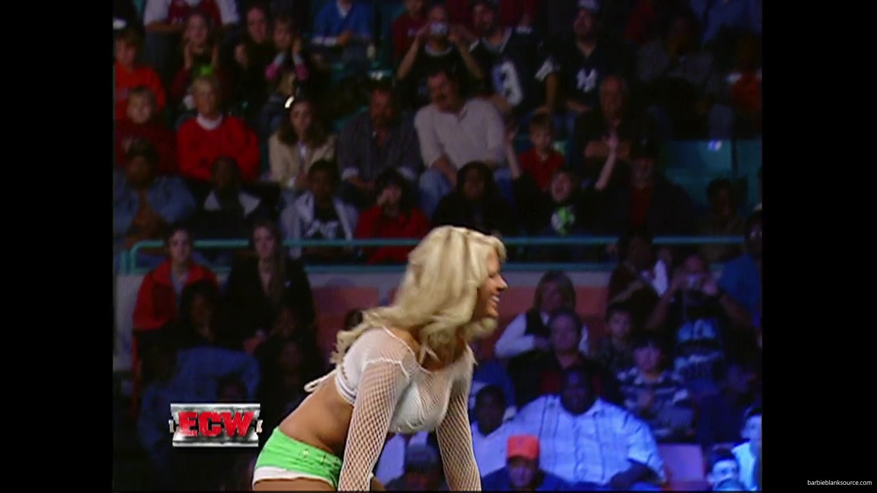WWE_ECW_12_06_07_Balls_Kelly_vs_Kenny_Victoria_mp41873.jpg